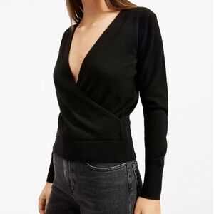 EVERLANE The Cashmere Wrap Sweater in Black